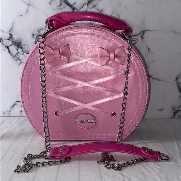 Monster High Draculaura Bow Crossbody Bag Pink Round Crossbody Bag Chain Strap - Picture 3 of 13